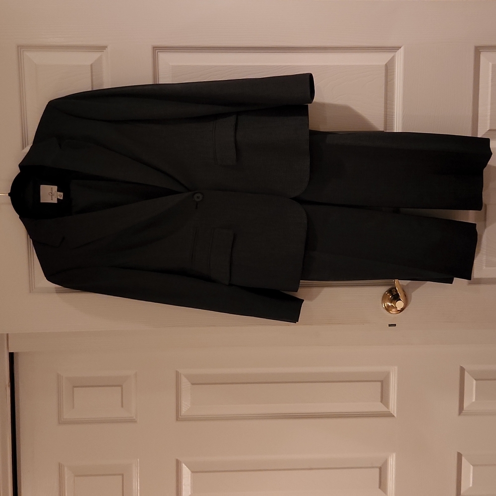 Anne Klein Women's Suit Size 10